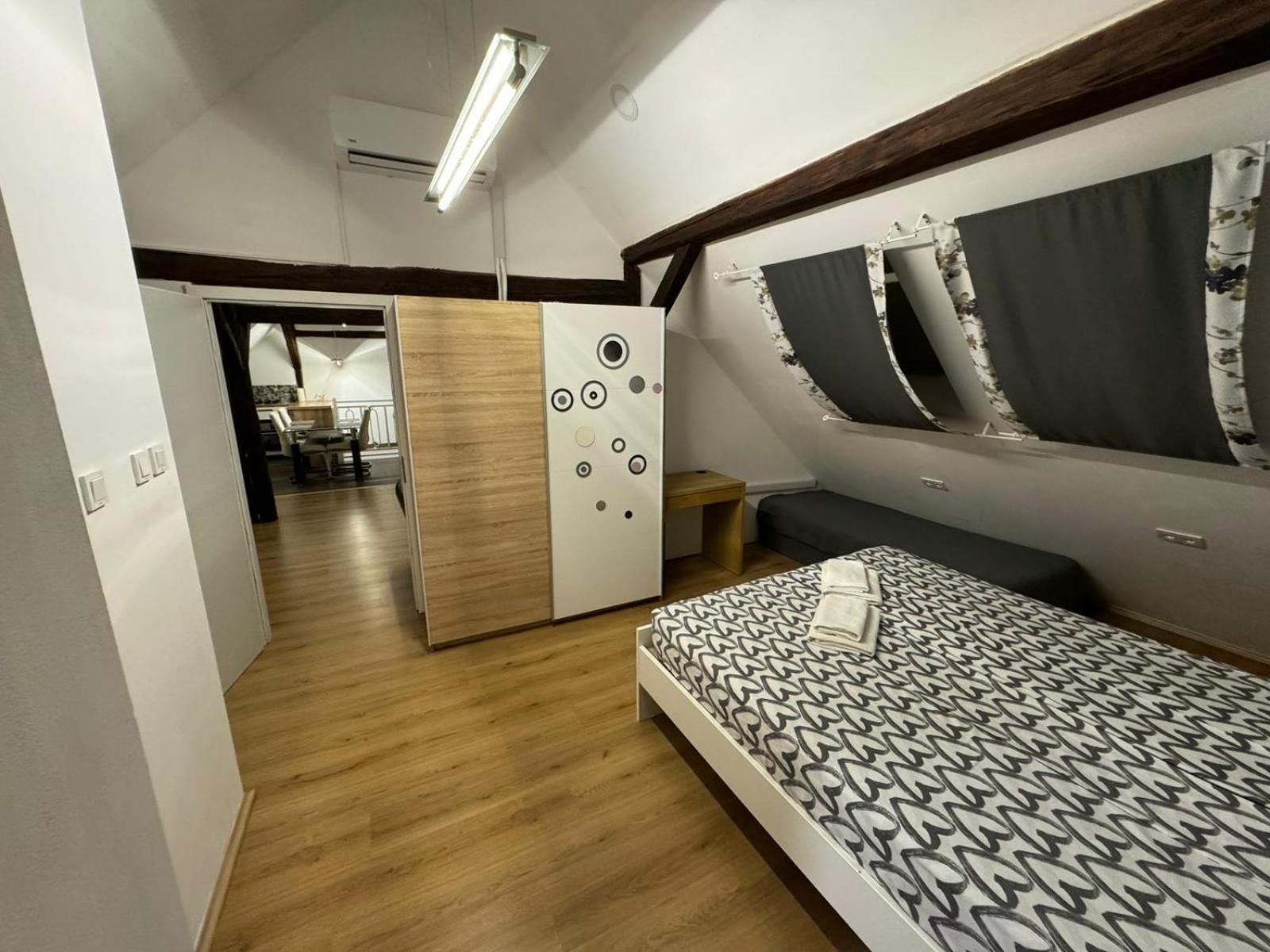 דירות זאגרב Apartman Buzanova מראה חיצוני תמונה