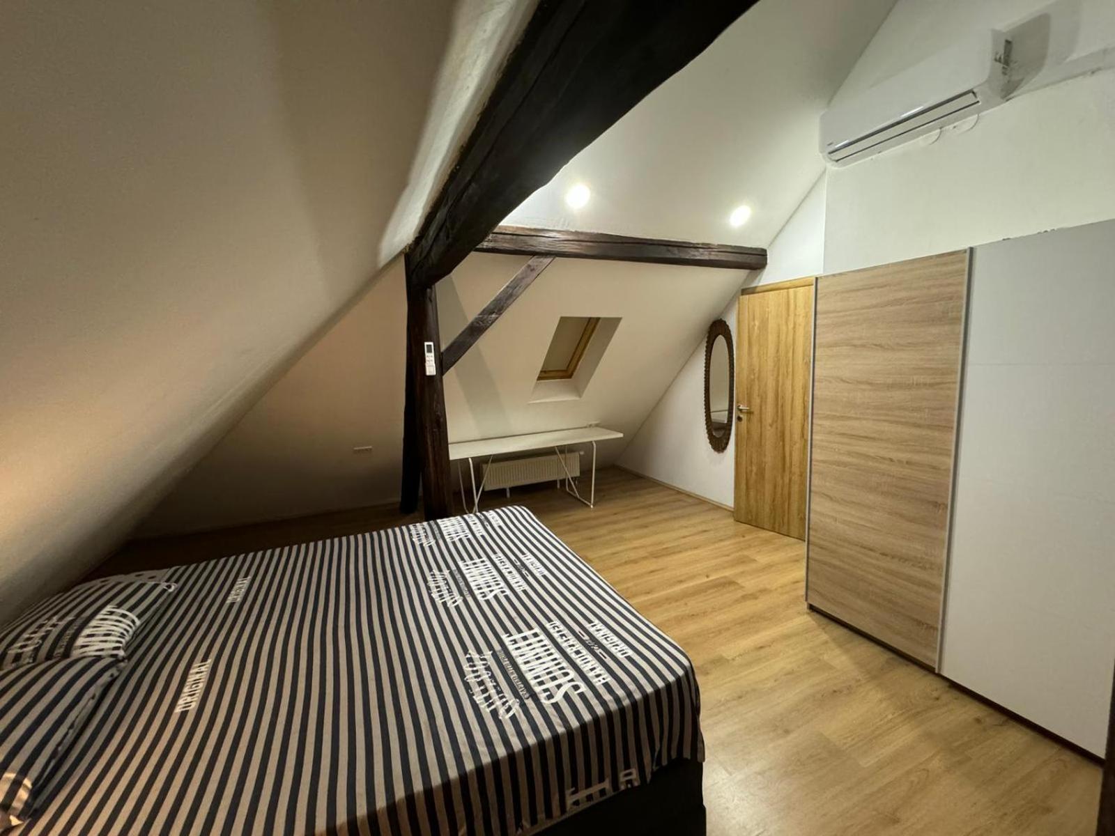 דירות זאגרב Apartman Buzanova מראה חיצוני תמונה