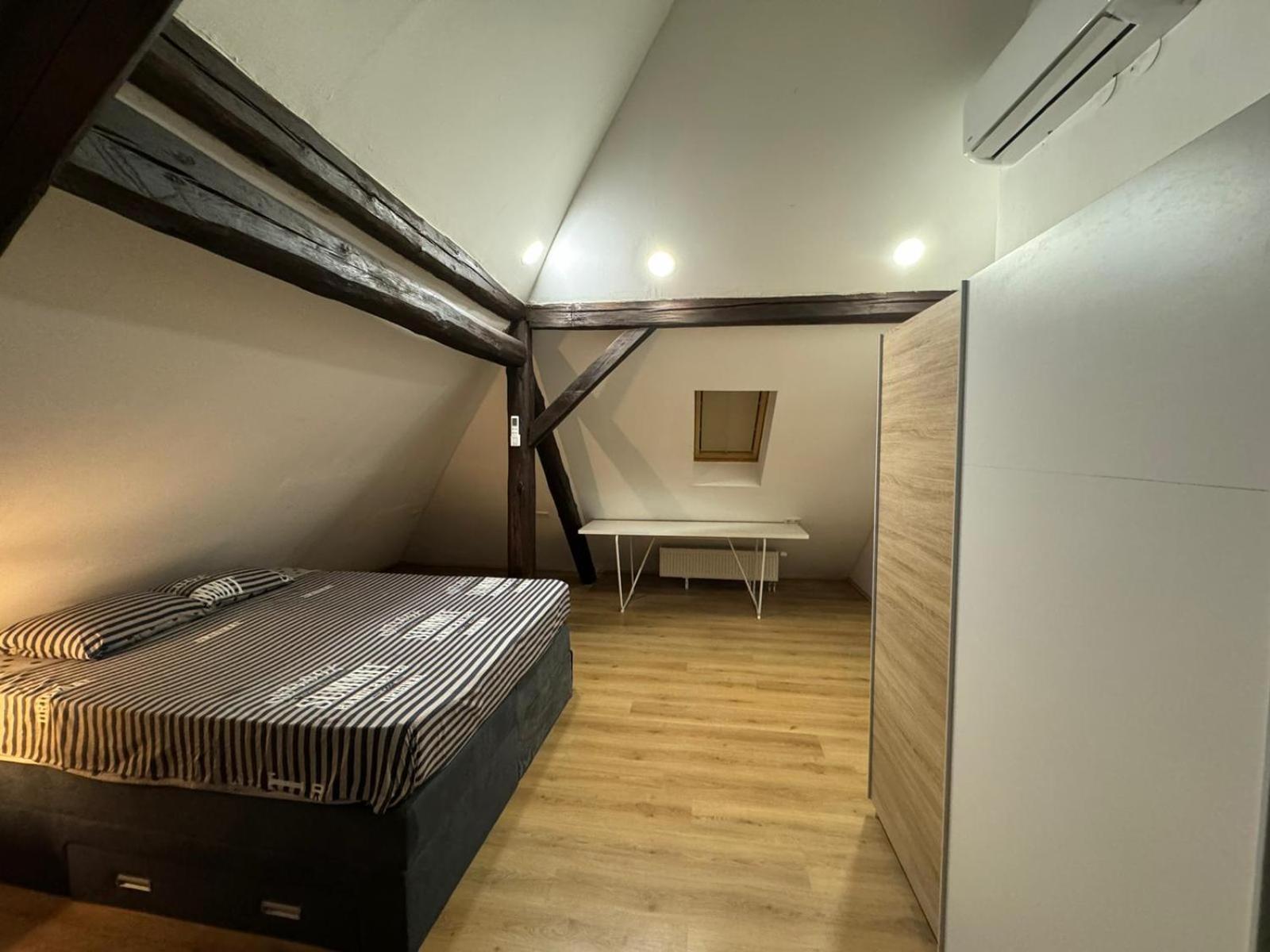 דירות זאגרב Apartman Buzanova מראה חיצוני תמונה